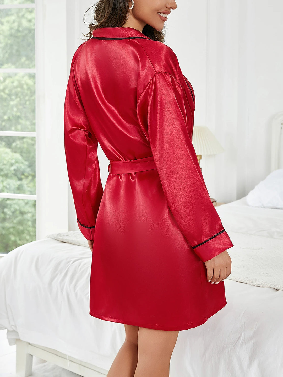Short Elegant Women's Robe